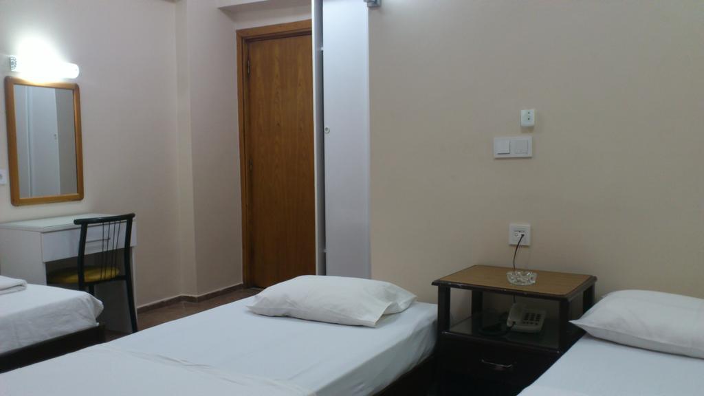Nice Hotel Istanbul Room photo
